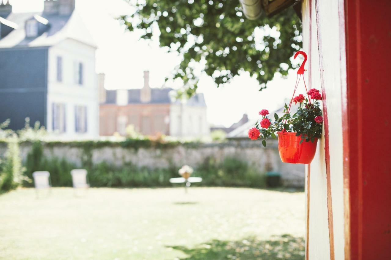 Ma Maison De Poupée Honfleur Exterior foto